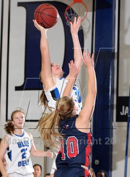 Thumbnail 1 in Campolindo vs. Davis (Dorothy Speck Memorial) photogallery.