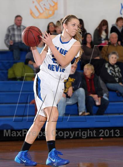 Thumbnail 3 in Campolindo vs. Davis (Dorothy Speck Memorial) photogallery.