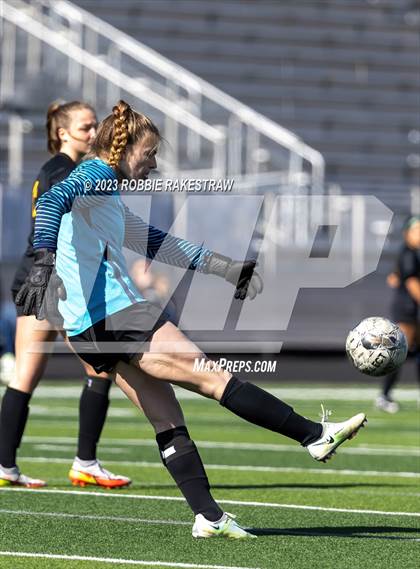 Thumbnail 1 in Sachse @ Forney (Forney Invitational Tournament) photogallery.