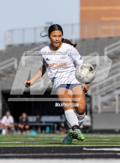 Thumbnail 2 in Sachse @ Forney (Forney Invitational Tournament) photogallery.