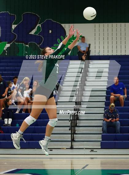 Thumbnail 1 in Loudoun Valley @ Woodgrove photogallery.