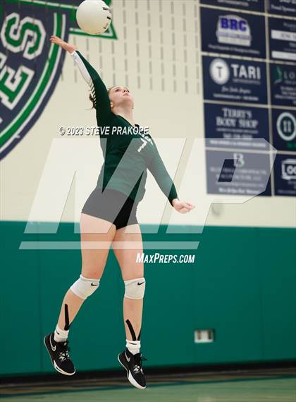 Thumbnail 1 in Loudoun Valley @ Woodgrove photogallery.