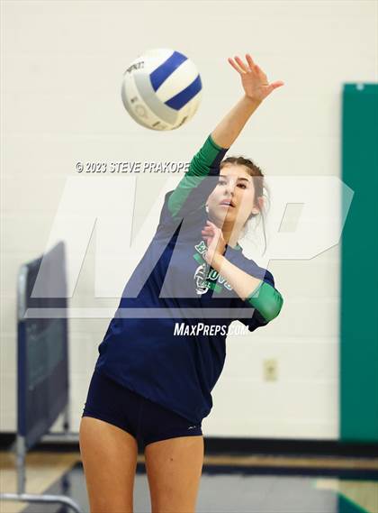 Thumbnail 3 in Loudoun Valley @ Woodgrove photogallery.