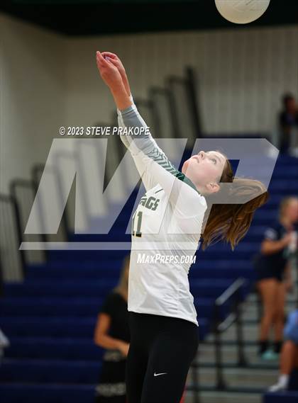 Thumbnail 1 in Loudoun Valley @ Woodgrove photogallery.