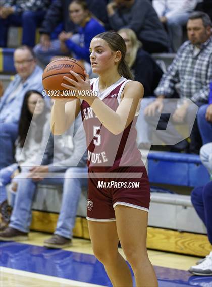 Thumbnail 3 in Central Noble @ East Noble photogallery.