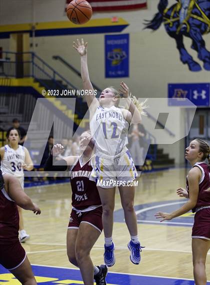 Thumbnail 3 in Central Noble @ East Noble photogallery.