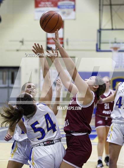 Thumbnail 1 in Central Noble @ East Noble photogallery.