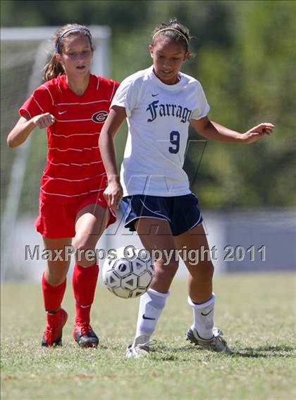 Thumbnail 3 in Farragut vs. Germantown (Bearden Invitational) photogallery.