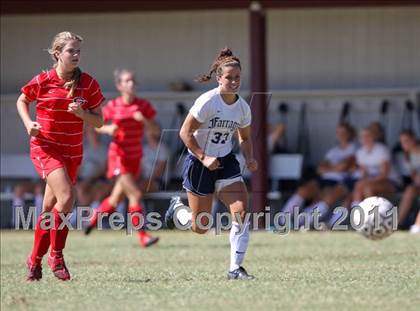 Thumbnail 1 in Farragut vs. Germantown (Bearden Invitational) photogallery.