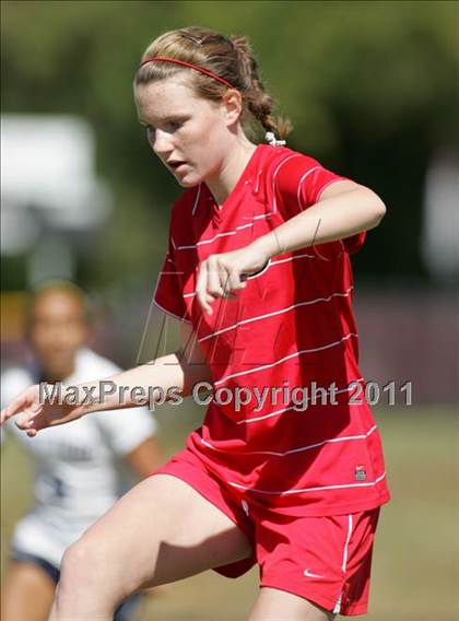 Thumbnail 1 in Farragut vs. Germantown (Bearden Invitational) photogallery.