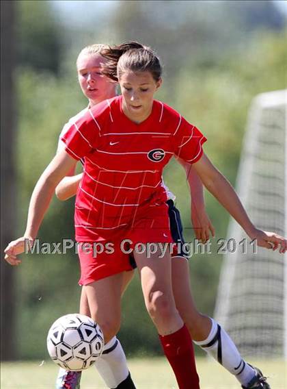 Thumbnail 1 in Farragut vs. Germantown (Bearden Invitational) photogallery.