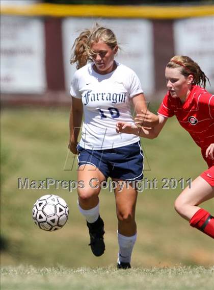 Thumbnail 3 in Farragut vs. Germantown (Bearden Invitational) photogallery.