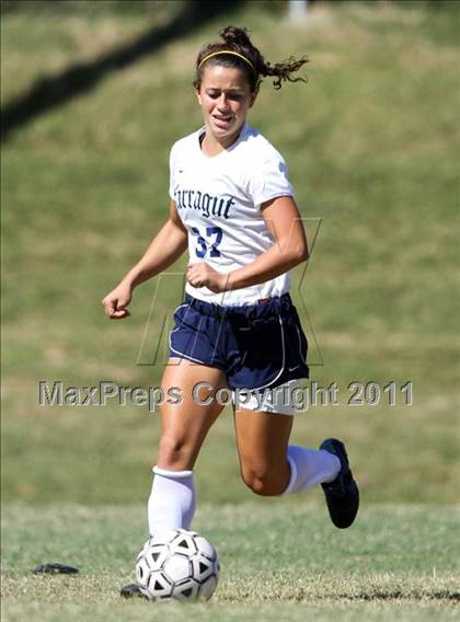 Thumbnail 3 in Farragut vs. Germantown (Bearden Invitational) photogallery.