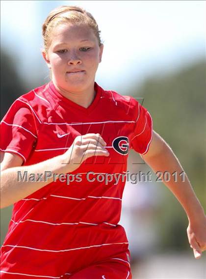 Thumbnail 2 in Farragut vs. Germantown (Bearden Invitational) photogallery.
