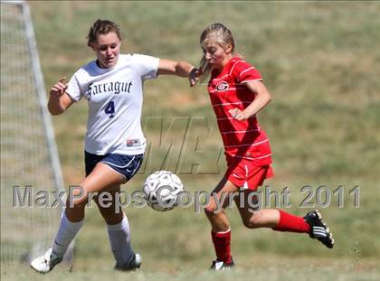 Thumbnail 2 in Farragut vs. Germantown (Bearden Invitational) photogallery.