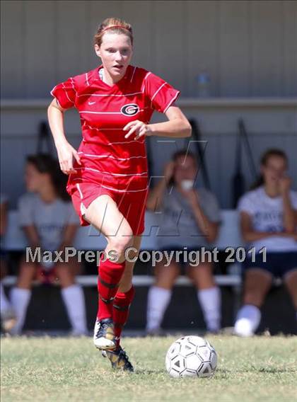 Thumbnail 2 in Farragut vs. Germantown (Bearden Invitational) photogallery.