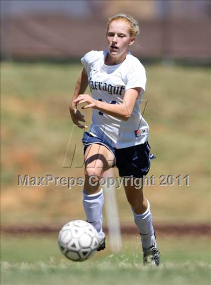 Thumbnail 1 in Farragut vs. Germantown (Bearden Invitational) photogallery.