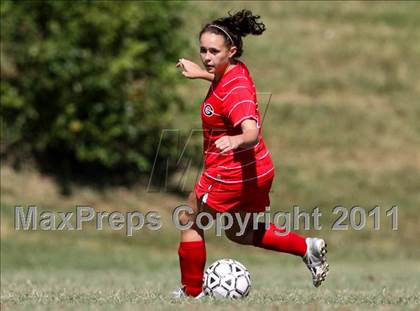 Thumbnail 3 in Farragut vs. Germantown (Bearden Invitational) photogallery.