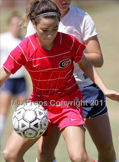 Thumbnail 2 in Farragut vs. Germantown (Bearden Invitational) photogallery.