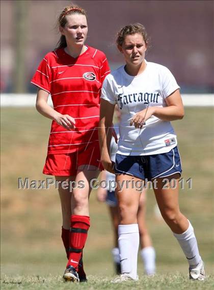 Thumbnail 3 in Farragut vs. Germantown (Bearden Invitational) photogallery.