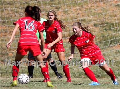 Thumbnail 3 in Farragut vs. Germantown (Bearden Invitational) photogallery.