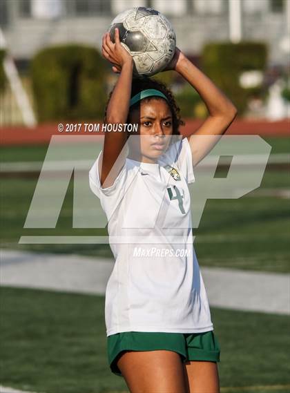 Thumbnail 3 in Walnut vs South Hills (Claremont Tournament) photogallery.