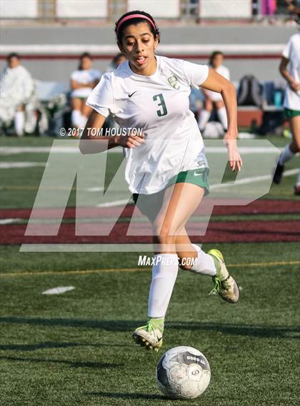 Thumbnail 1 in Walnut vs South Hills (Claremont Tournament) photogallery.