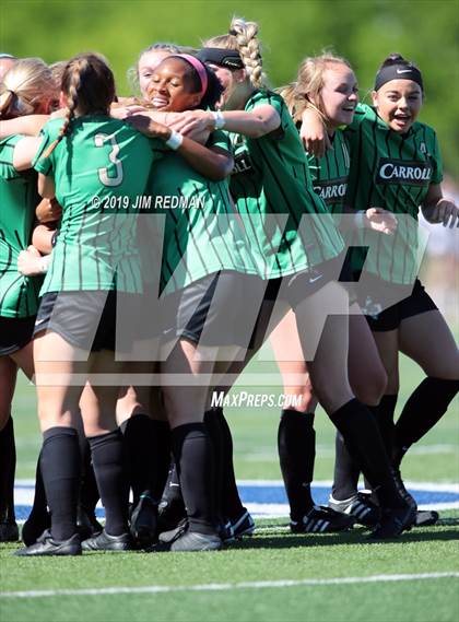 Thumbnail 1 in Carroll vs. Tompkins (UIL 6A Final) photogallery.