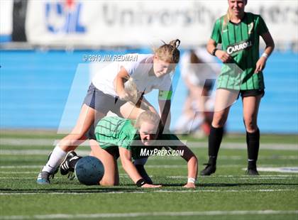 Thumbnail 1 in Carroll vs. Tompkins (UIL 6A Final) photogallery.