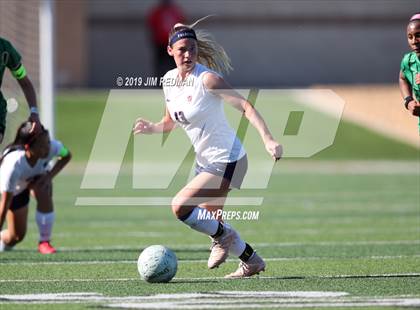Thumbnail 3 in Carroll vs. Tompkins (UIL 6A Final) photogallery.