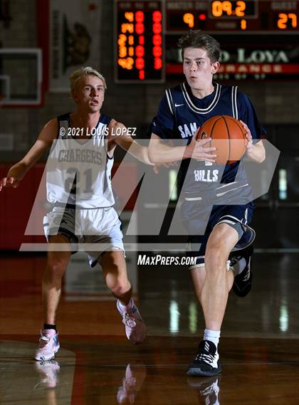 Thumbnail 1 in San Juan Hills vs. Dos Pueblos (Mater Dei Extravaganza) photogallery.