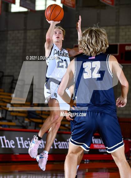 Thumbnail 2 in San Juan Hills vs. Dos Pueblos (Mater Dei Extravaganza) photogallery.
