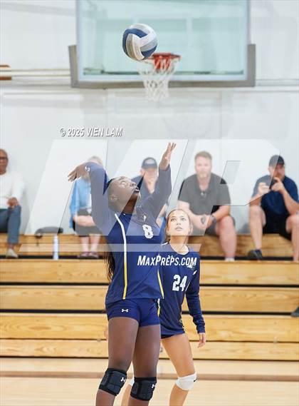 Thumbnail 2 in Berean Christian @ College Prep photogallery.