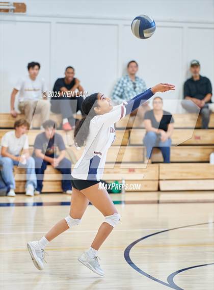Thumbnail 2 in Berean Christian @ College Prep photogallery.