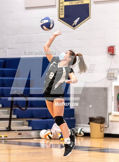 Thumbnail 2 in Wellesley @ Needham photogallery.