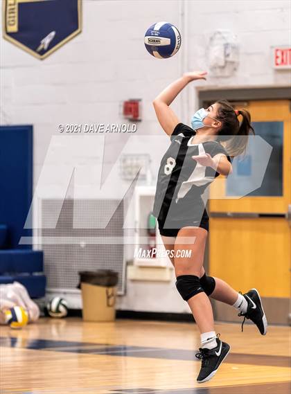 Thumbnail 1 in Wellesley @ Needham photogallery.