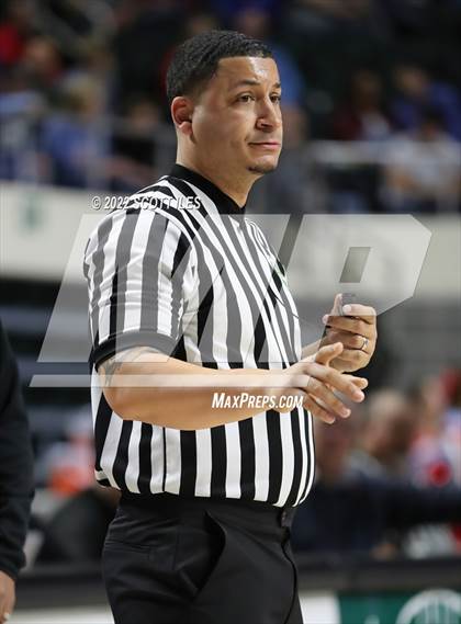 Thumbnail 3 in Africentric Early College vs Garaway (OHSAA D3 Regional Final) photogallery.