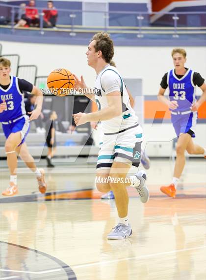 Thumbnail 3 in Farmington vs. Dixie (Falcon Classic) photogallery.