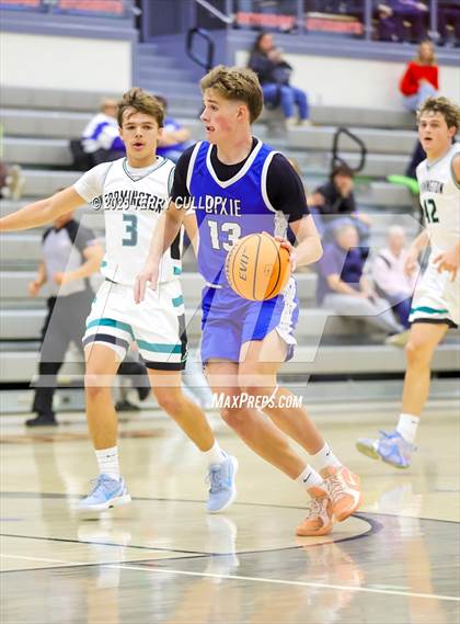 Thumbnail 2 in Farmington vs. Dixie (Falcon Classic) photogallery.