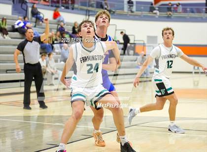 Thumbnail 2 in Farmington vs. Dixie (Falcon Classic) photogallery.