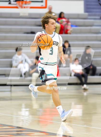 Thumbnail 2 in Farmington vs. Dixie (Falcon Classic) photogallery.