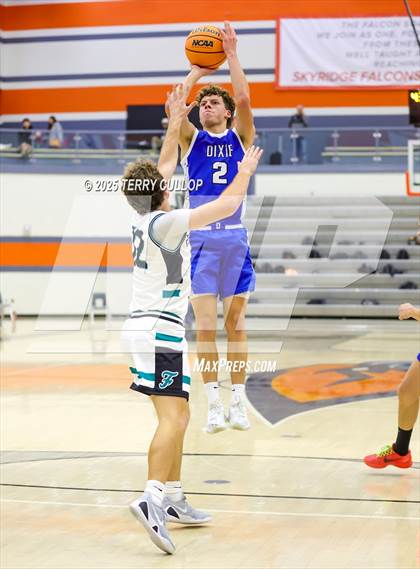 Thumbnail 3 in Farmington vs. Dixie (Falcon Classic) photogallery.