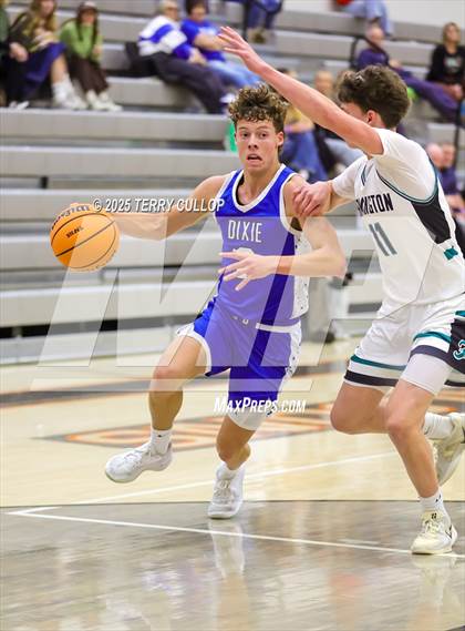 Thumbnail 2 in Farmington vs. Dixie (Falcon Classic) photogallery.