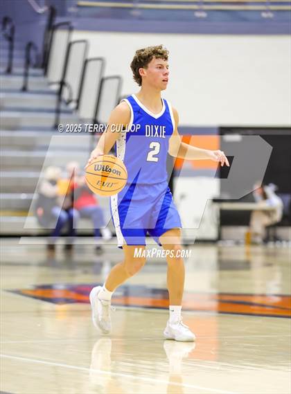 Thumbnail 1 in Farmington vs. Dixie (Falcon Classic) photogallery.