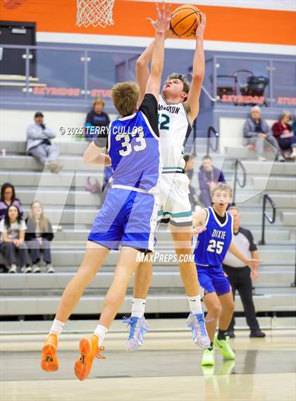 Thumbnail 2 in Farmington vs. Dixie (Falcon Classic) photogallery.