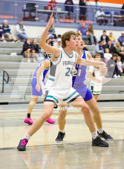 Thumbnail 1 in Farmington vs. Dixie (Falcon Classic) photogallery.