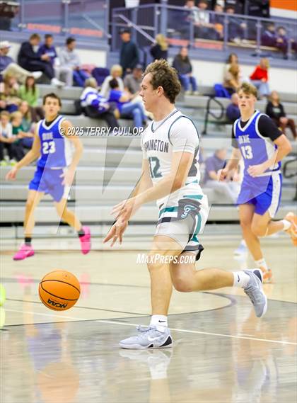 Thumbnail 3 in Farmington vs. Dixie (Falcon Classic) photogallery.