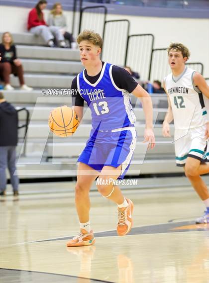 Thumbnail 3 in Farmington vs. Dixie (Falcon Classic) photogallery.