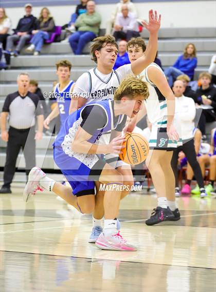 Thumbnail 3 in Farmington vs. Dixie (Falcon Classic) photogallery.