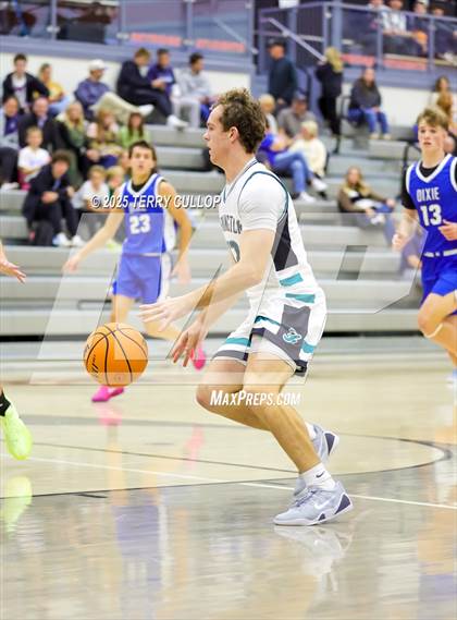 Thumbnail 1 in Farmington vs. Dixie (Falcon Classic) photogallery.